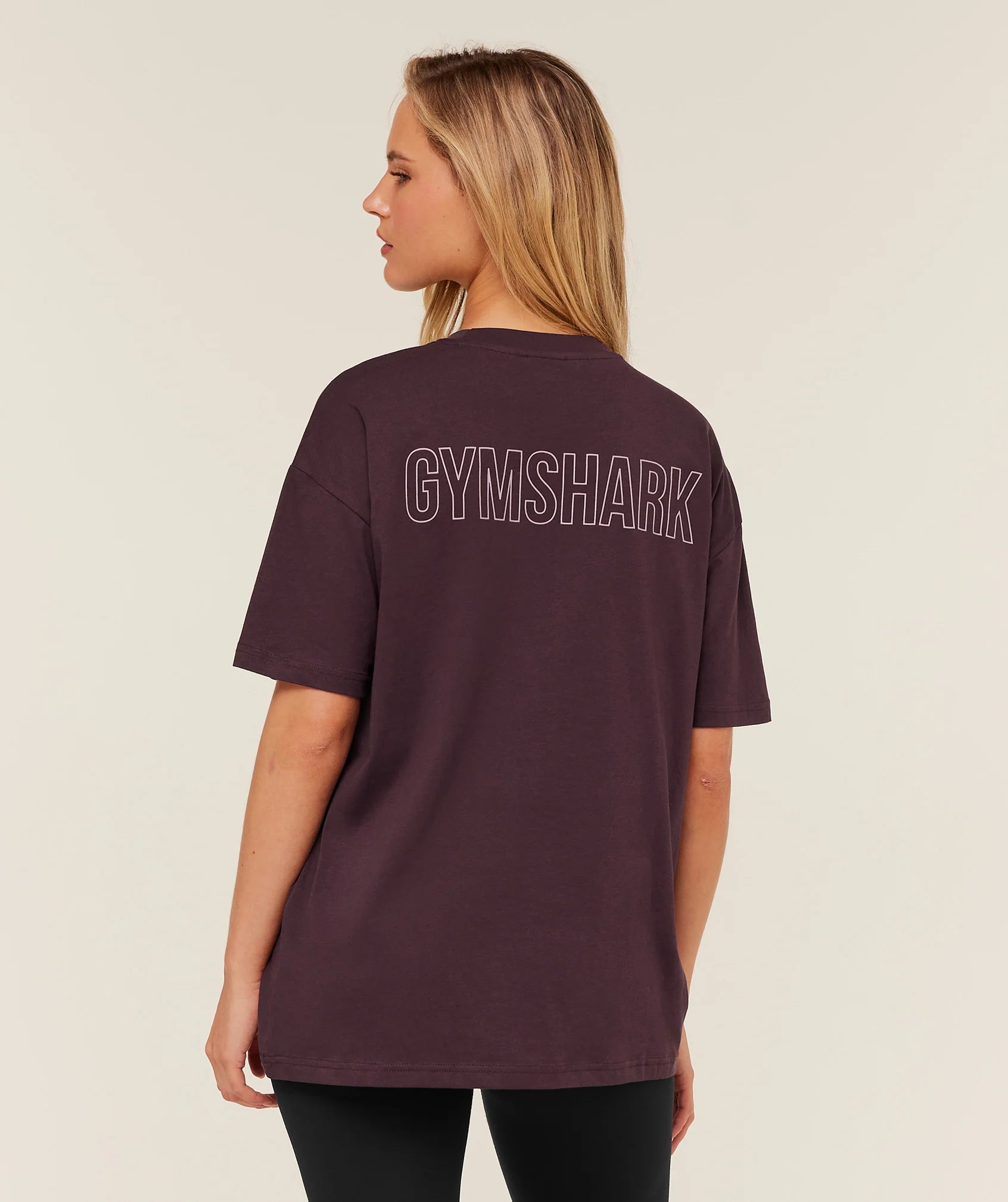 Trace Graphic Oversized T-Shirt - Guinda